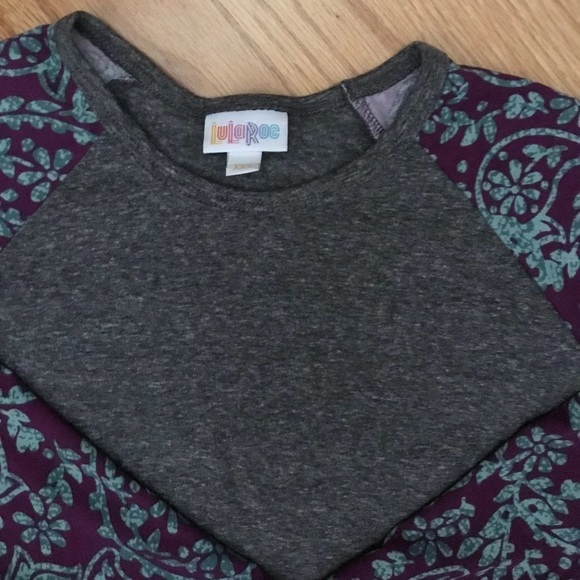 Lularoe Randy Top - Picture 2 of 5